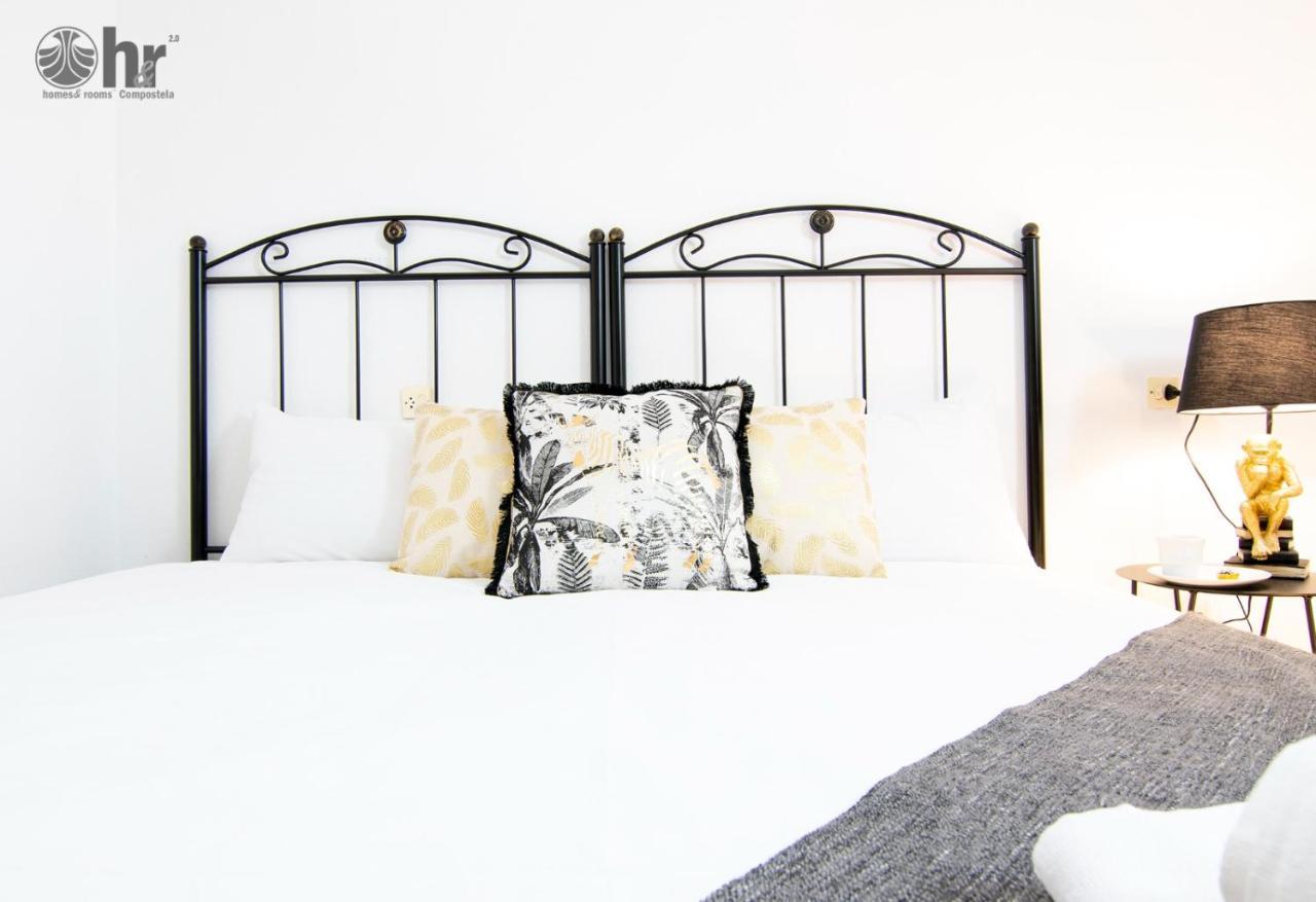 Entire Apartament 1 Minute From The Historical Center 산티아고데콤포스텔라 외부 사진
