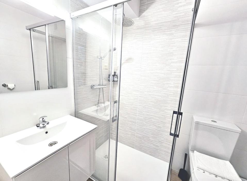 Entire Apartament 1 Minute From The Historical Center 산티아고데콤포스텔라 외부 사진